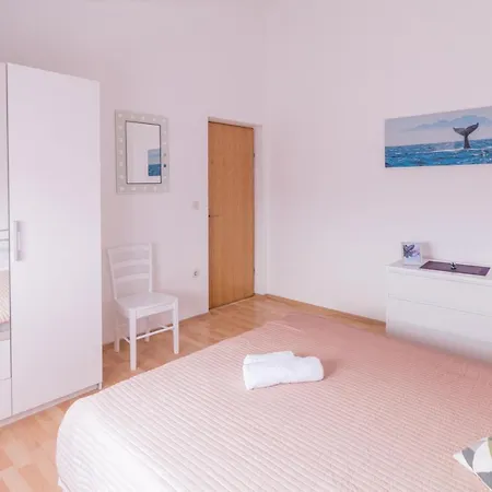 Nikol With Big Private Garden And Terrace 350 Meters From The Sea - By Ta Leut Agency Apartment