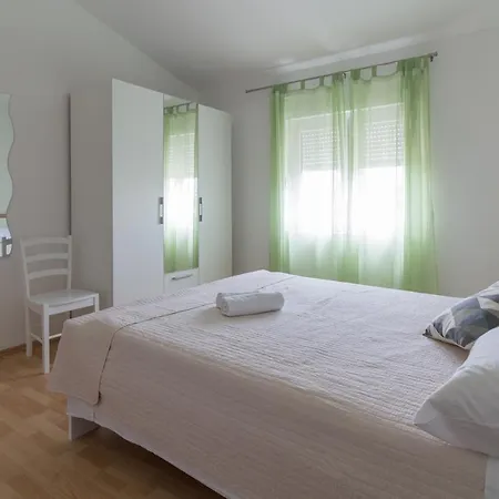 Nikol With Big Private Garden And Terrace 350 Meters From The Sea - By Ta Leut Agency Apartment