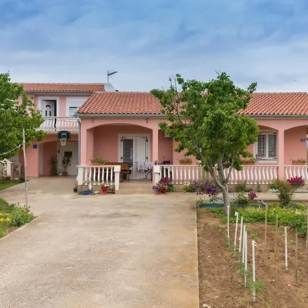 Nikol With Big Garden And Terrace 350 Meters From The Sea - By Ta Leut Agency Privlaka (Zadar)