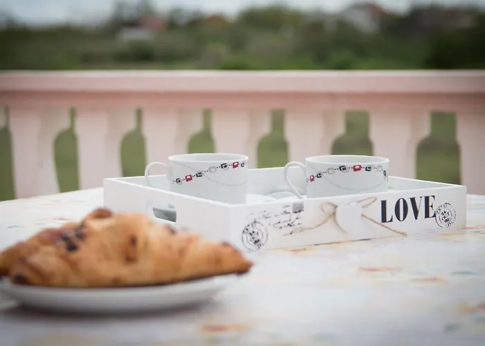 Appartement Nikol With Big Garden And Terrace 350 Meters From The Sea - By Ta Leut Agency